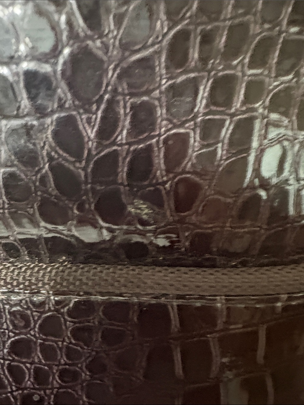 JM New York Women’s Croc-Embossed Laptop Tote Bag in Black - Picture 4 of 11